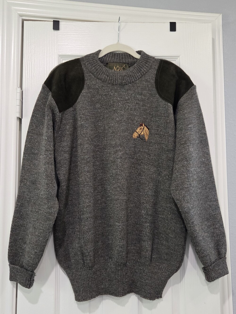 Size L Niffi Mens Wool Sweater